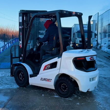 Stivuitor Diesel  EUROLIFT, 2.5 t capacitate nominala