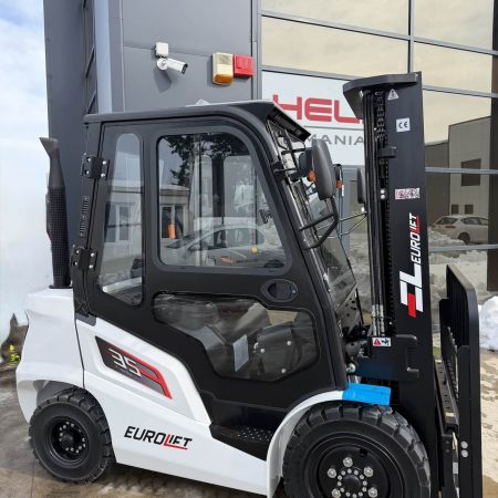 Stivuitor Diesel  EUROLIFT, 3.5 t, ridicare 4.8m, cabină închisă